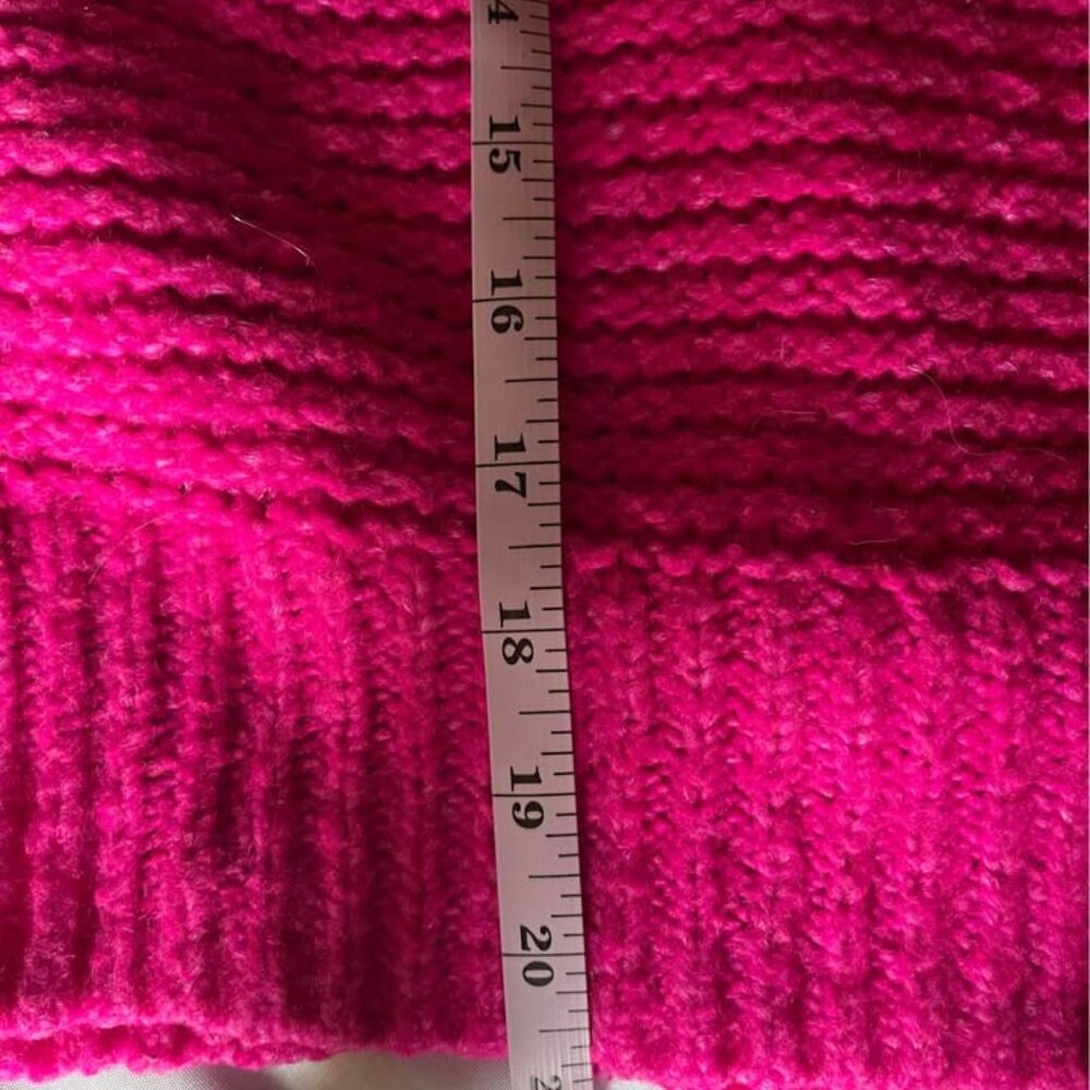 Universal Thread Deep Pink Sweater - Picture 9 of 9